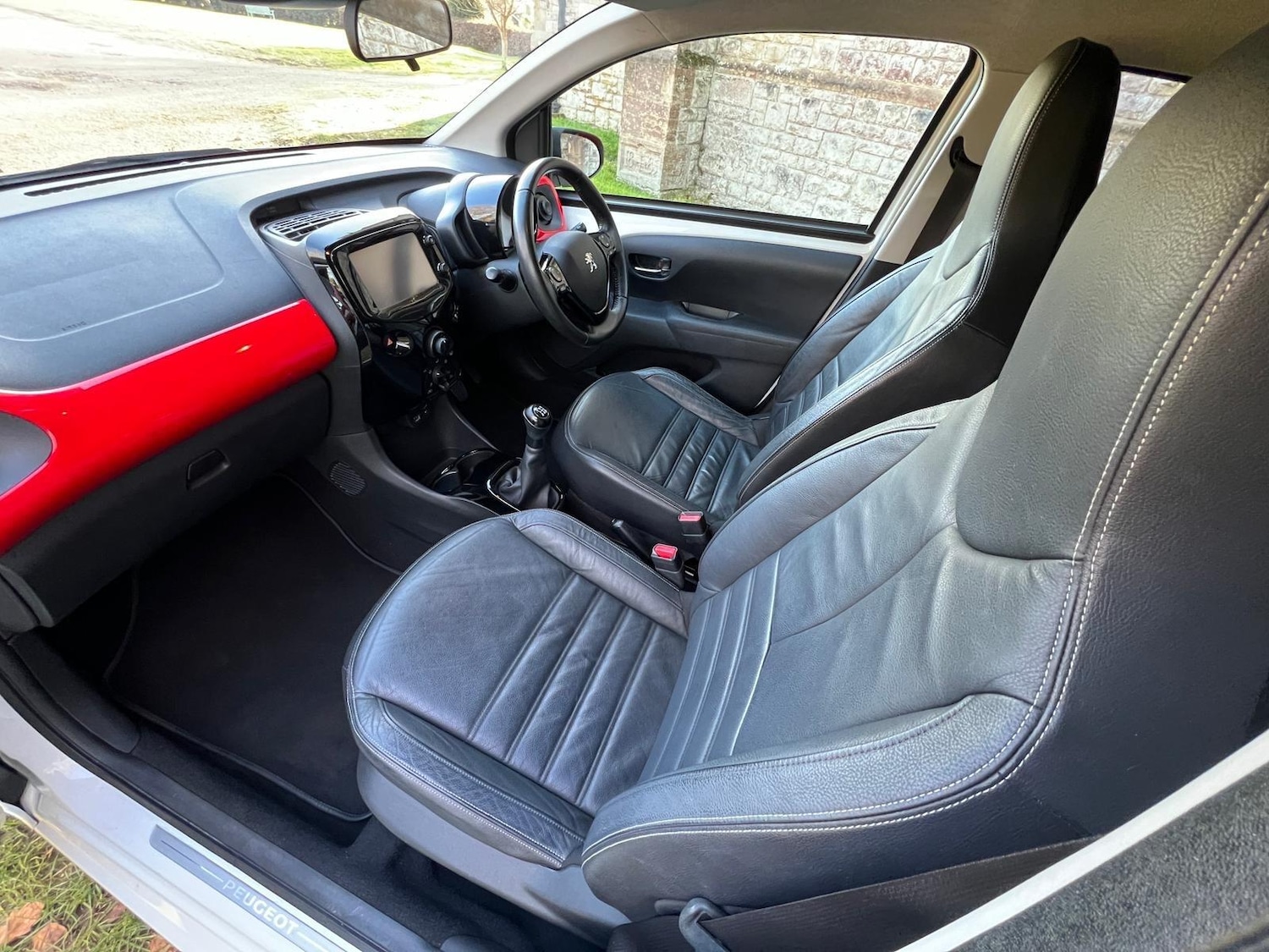 Used Peugeot 108 2017 for sale - 77155863: Photo 28