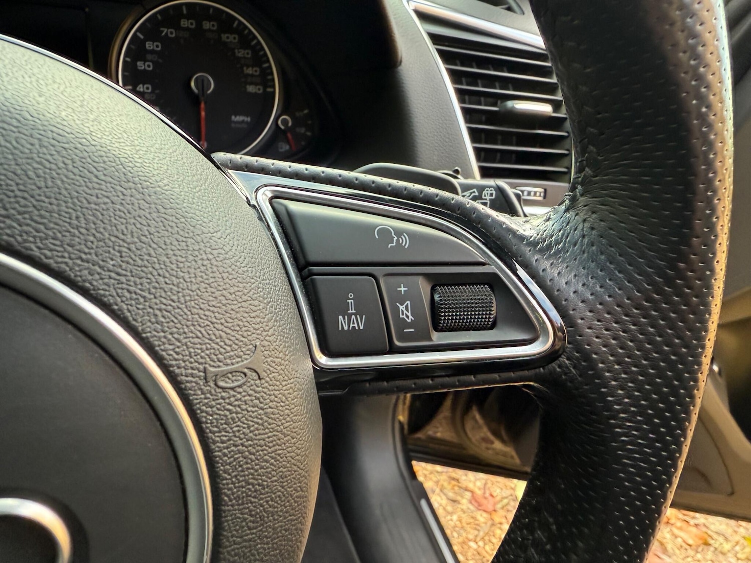 Used Audi Q5 for sale - 76997770: Photo 48