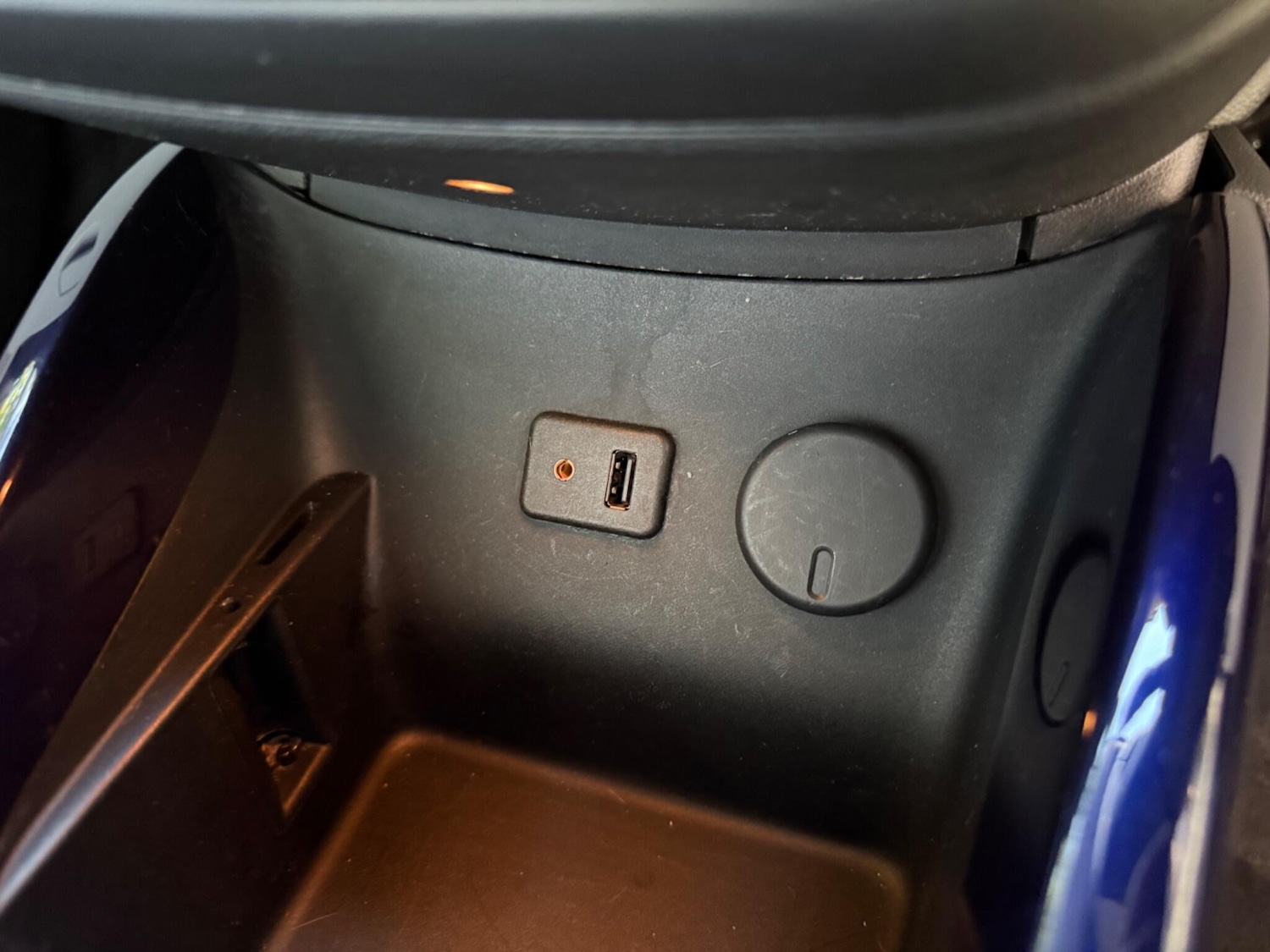 Vehicle 35