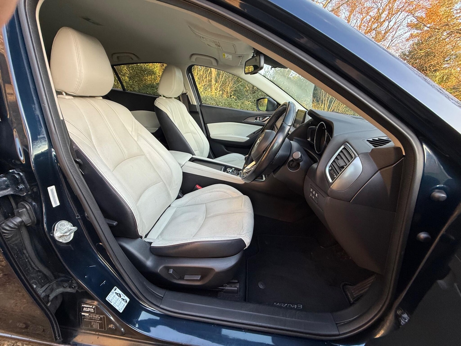 Used Mazda Mazda3 2017 for sale - 76913221: Photo 20