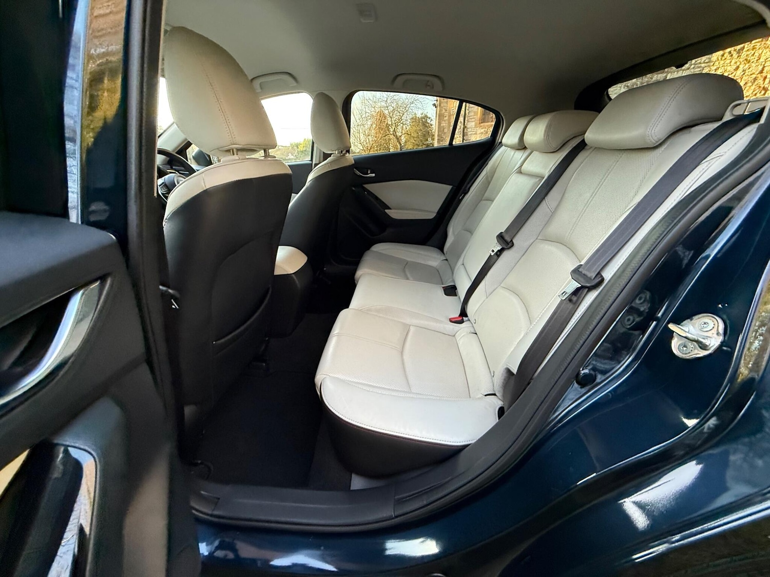 Used Mazda Mazda3 2017 for sale - 76913221: Photo 27