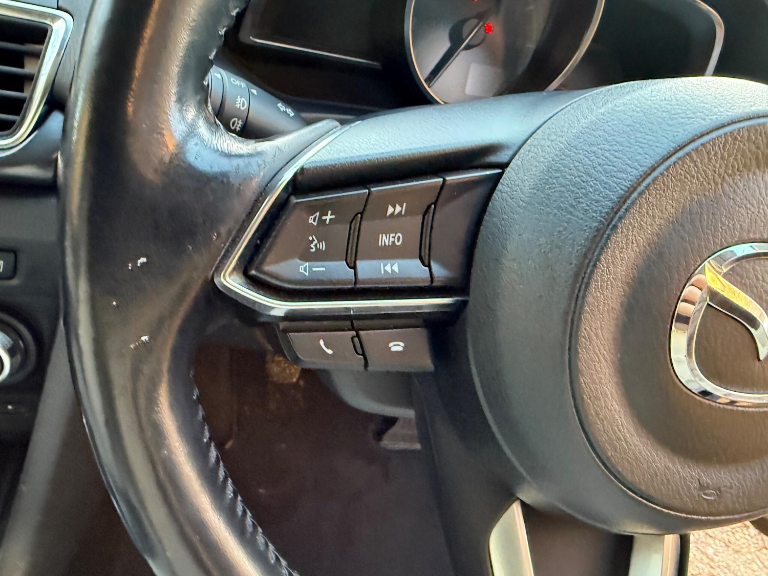 Used Mazda Mazda3 2017 for sale - 76913221: Photo 35