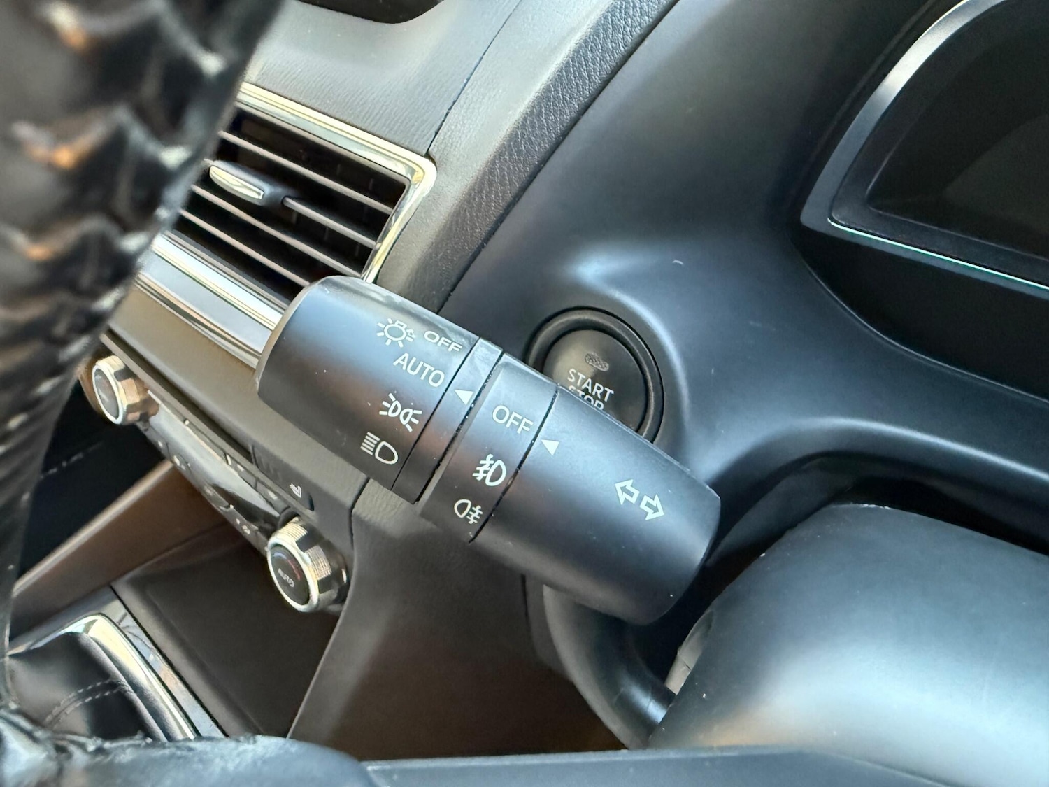 Used Mazda Mazda3 2017 for sale - 76913221: Photo 37