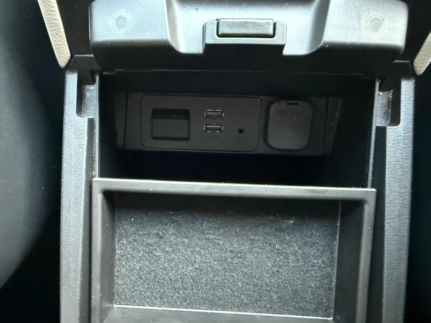 Used Mazda Mazda3 2017 for sale - 76913221: Photo 40