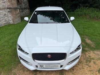 Used Jaguar XE 2019 for sale - 78935236: Photo