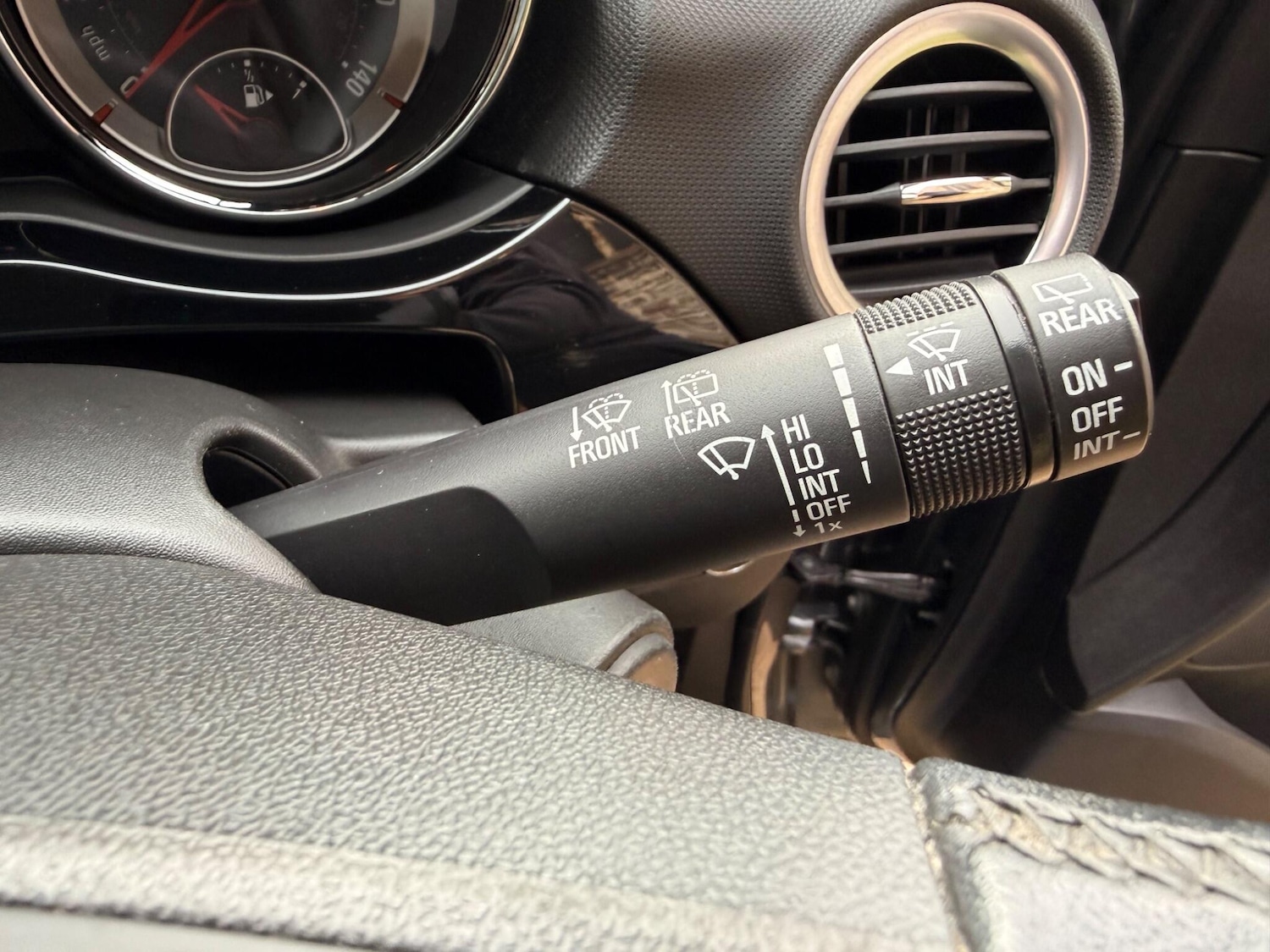 Used Vauxhall ADAM 2017 for sale - 78184383: Photo 32