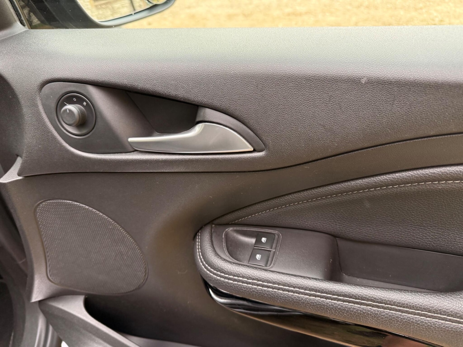 Used Vauxhall ADAM 2017 for sale - 78184383: Photo 40