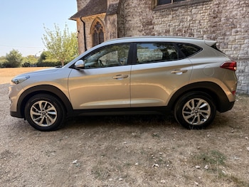 Used Hyundai TUCSON 2017 for sale - 79362285: Photo