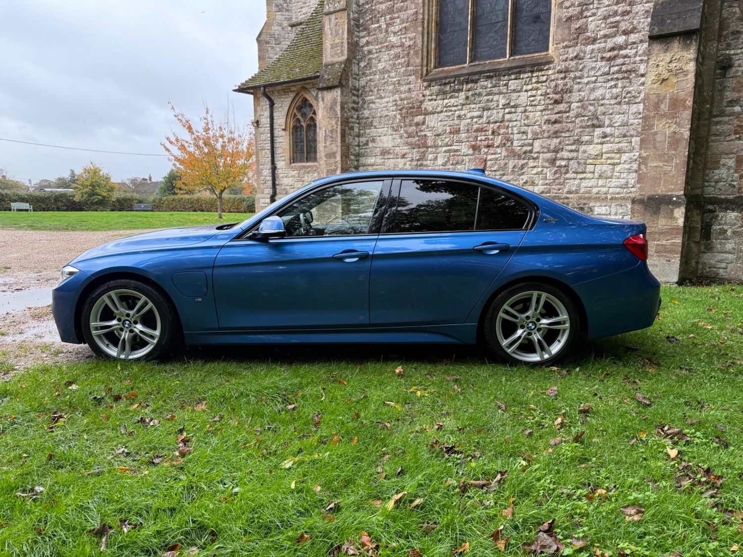 Used BMW 3 Series 2017 for sale - 76456597: Photo 8