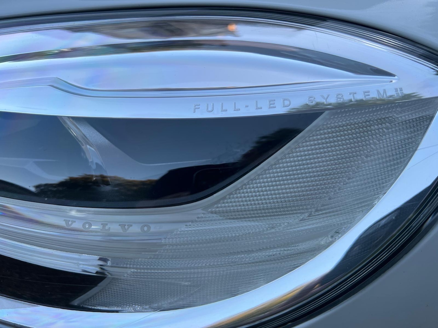 Used Volvo V40 2018 for sale - 76989187: Photo 18