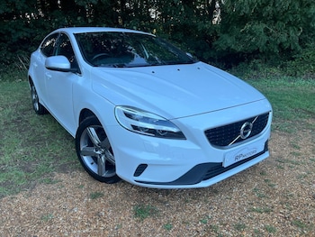 Volvo V40 feature image