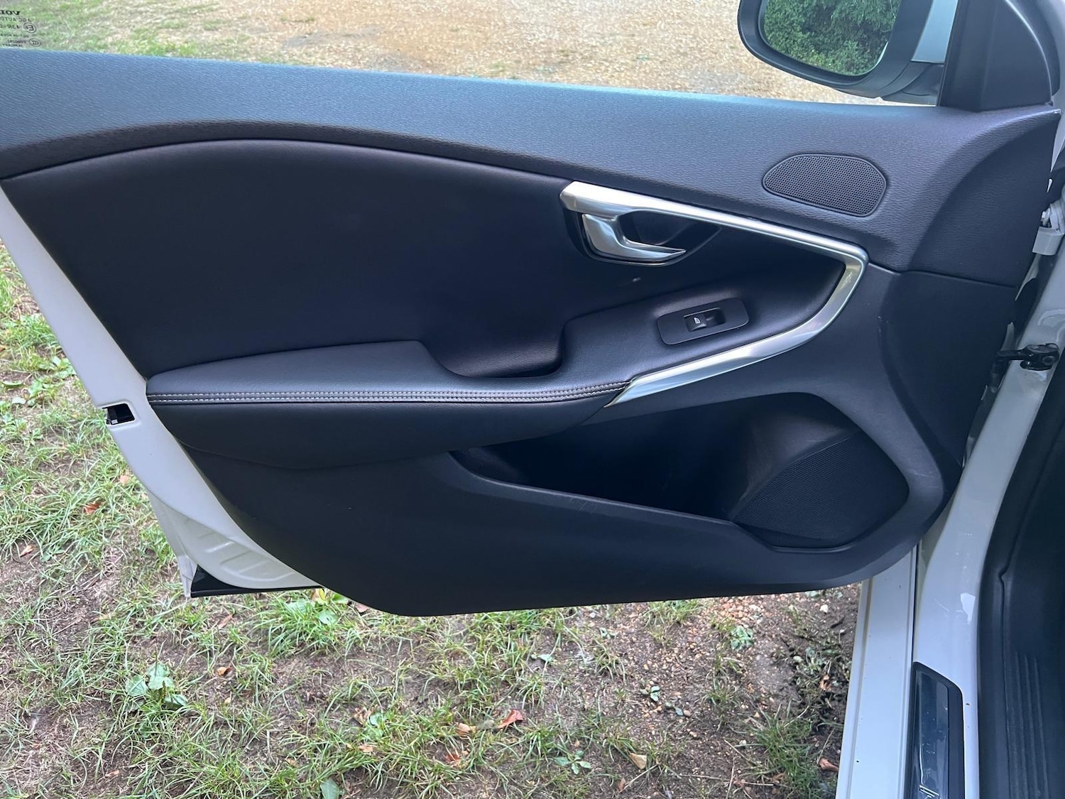 Used Volvo V40 2018 for sale - 76989187: Photo 53