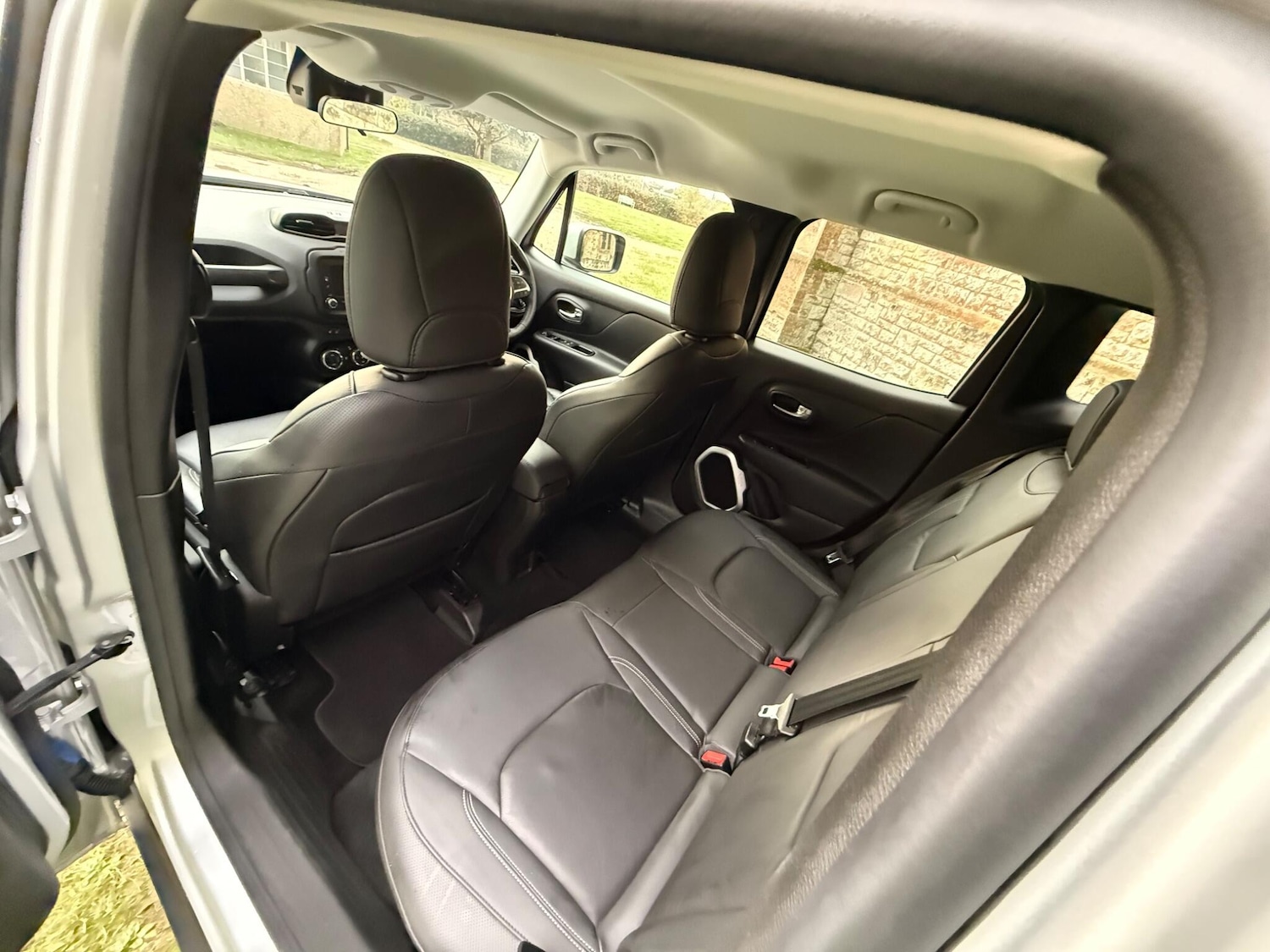 Used Jeep Renegade 2015 for sale - 77625045: Photo 28