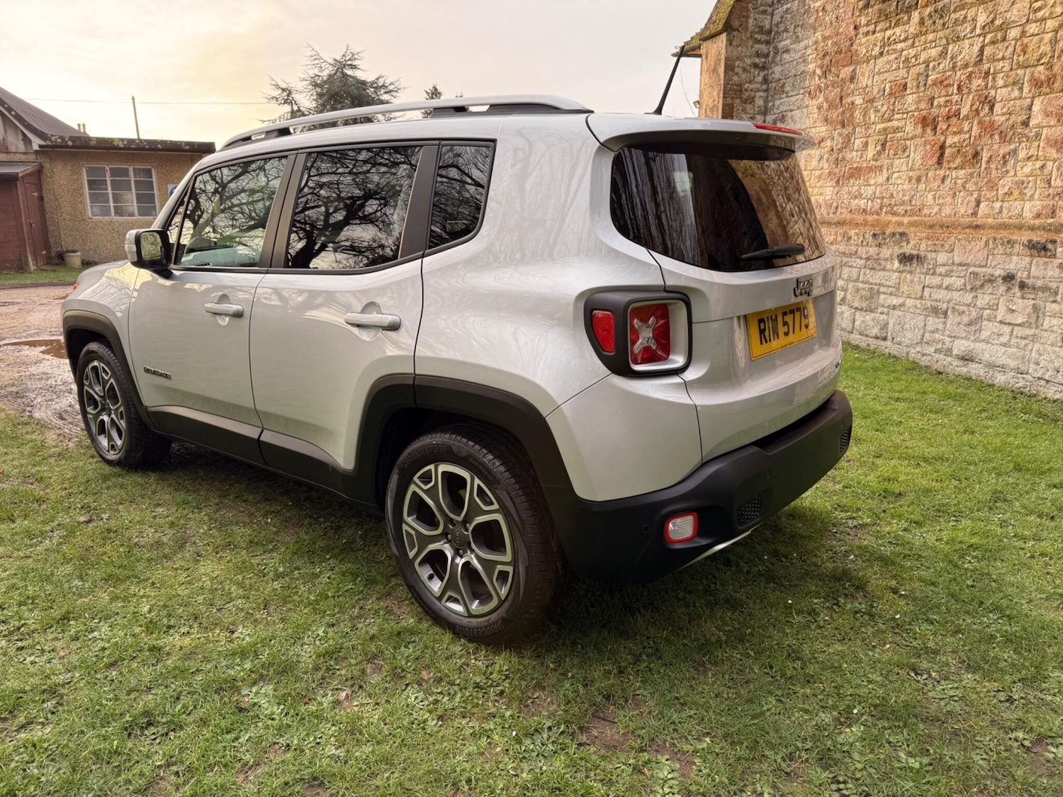 Used Jeep Renegade 2015 for sale - 77625045: Photo 3