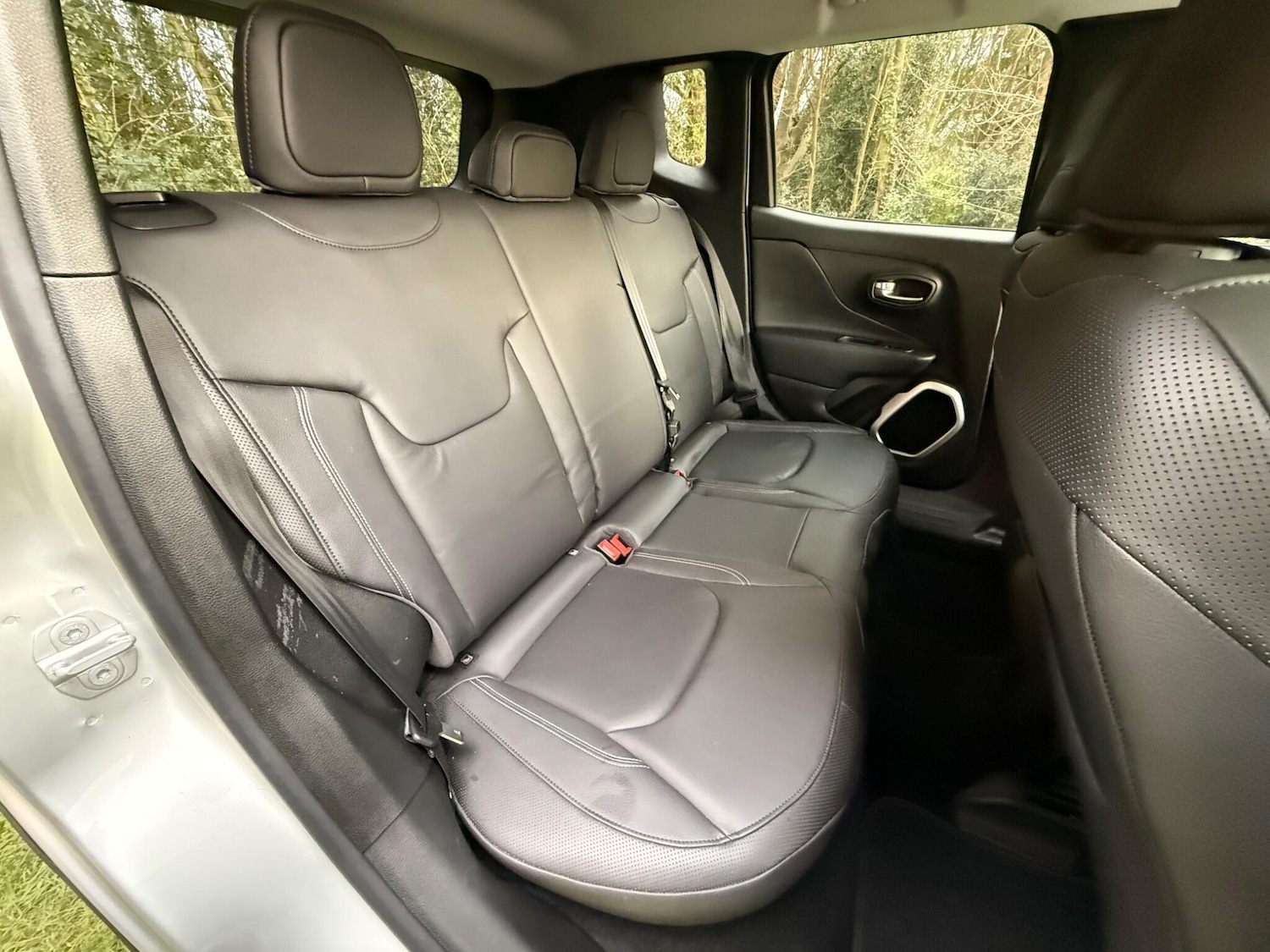 Used Jeep Renegade 2015 for sale - 77625045: Photo 32