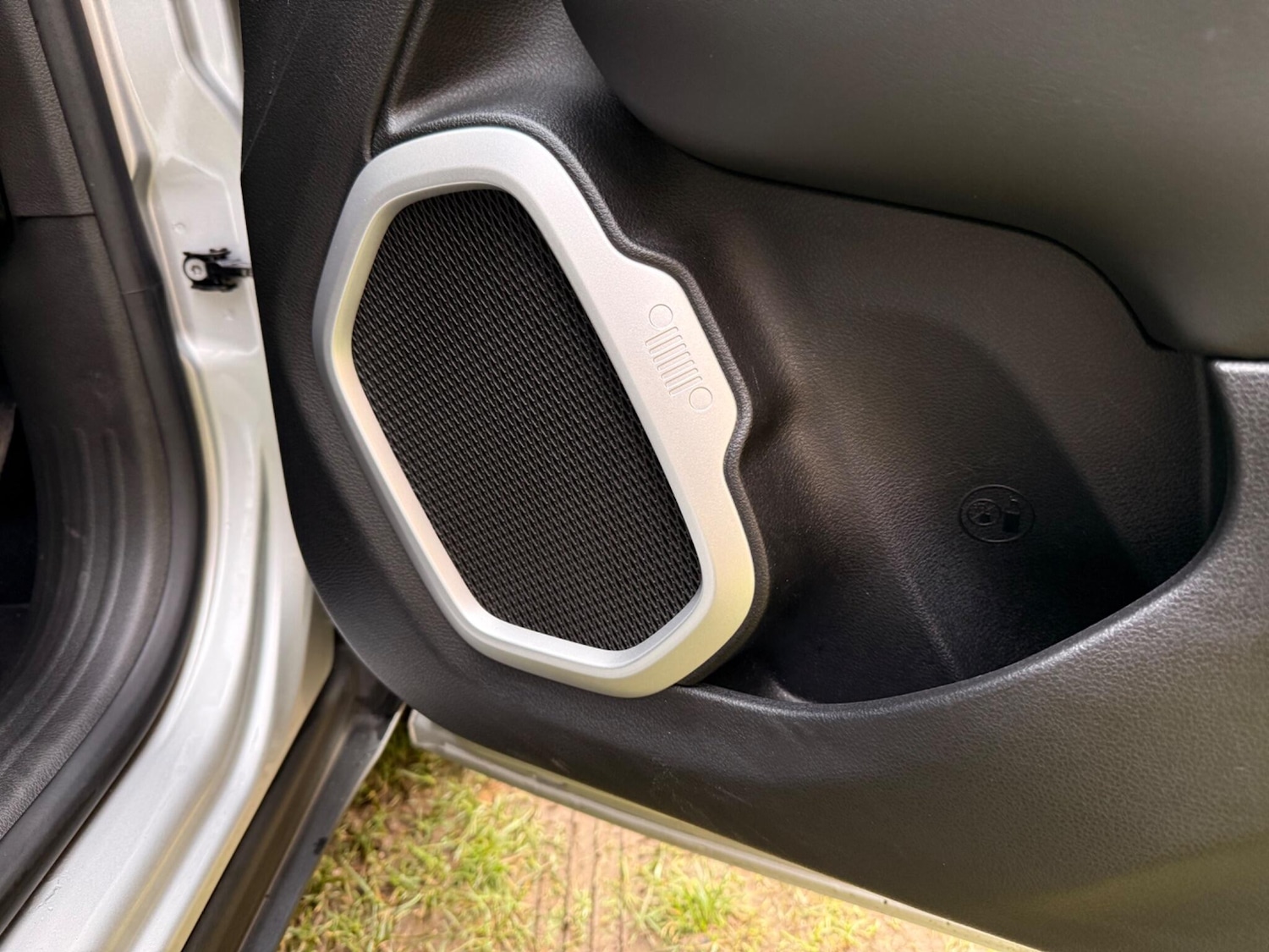 Used Jeep Renegade 2015 for sale - 77625045: Photo 46