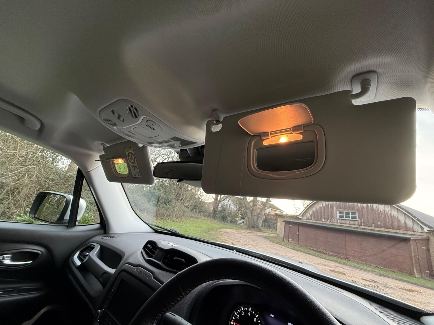 Used Jeep Renegade 2015 for sale - 77625045: Photo 53