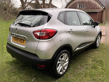 Used Renault Captur 2016 for sale - 78689413: Photo