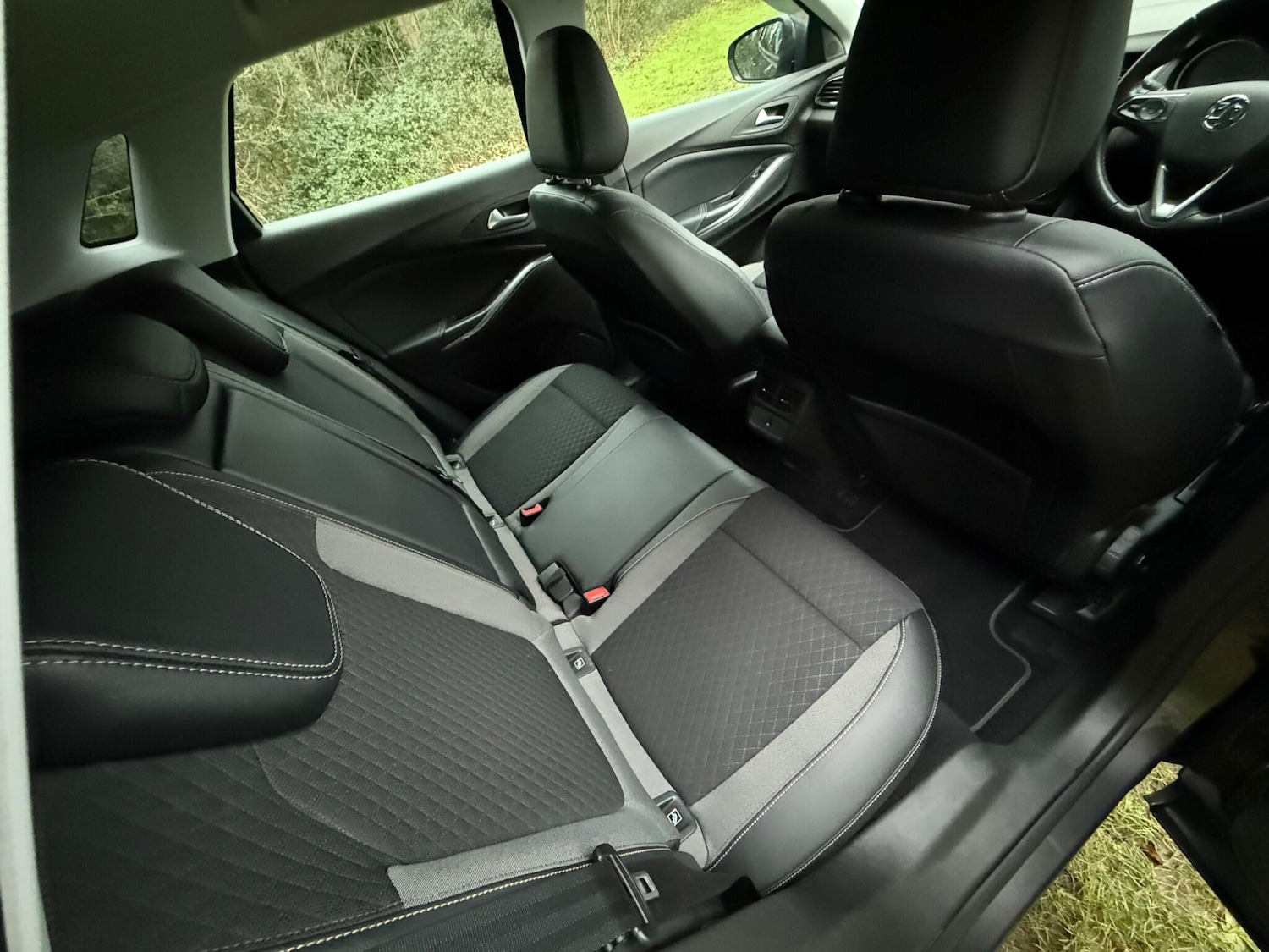 Used Vauxhall Grandland X 2019 for sale - 77155300: Photo 32