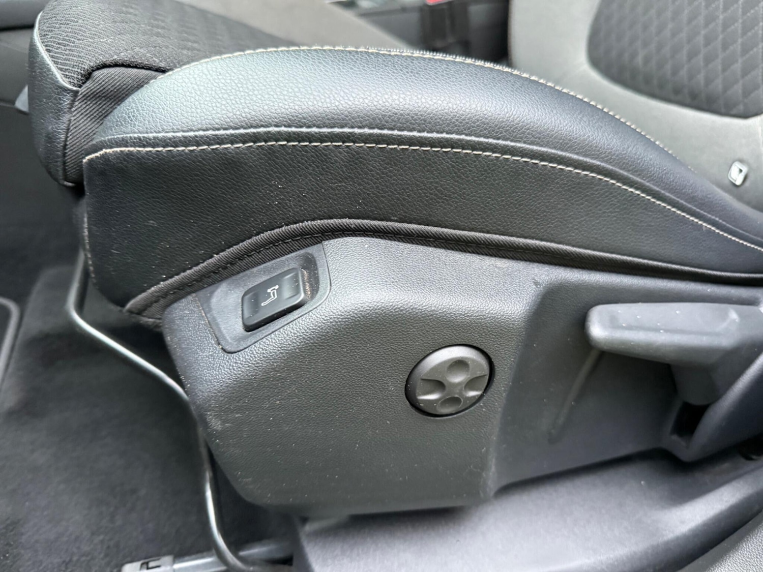 Used Vauxhall Grandland X 2019 for sale - 77155300: Photo 50