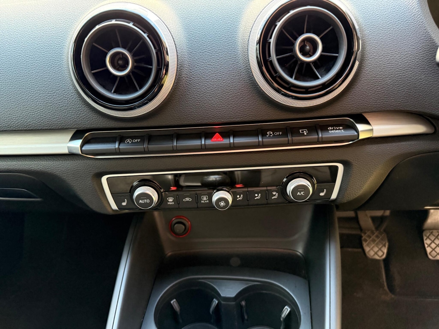 Used Audi A3 2015 for sale - 78086978: Photo 37