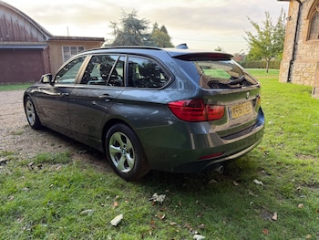 Used BMW 3 Series 2013 for sale - 76228026: Photo