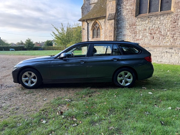 Used BMW 3 Series 2013 for sale - 76228026: Photo 5
