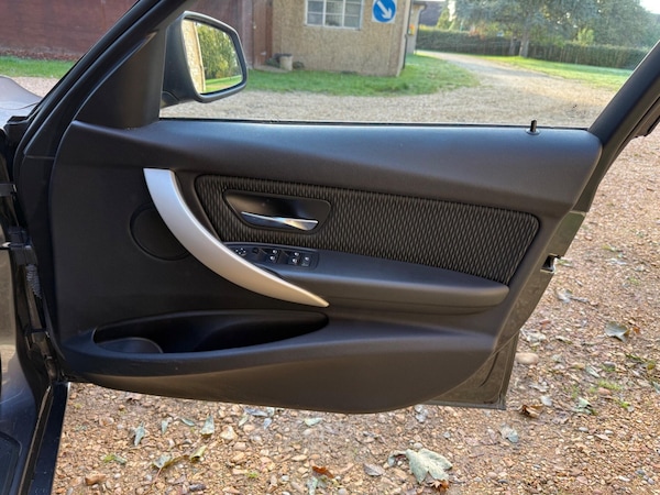 Used BMW 3 Series 2013 for sale - 76228026: Photo 63