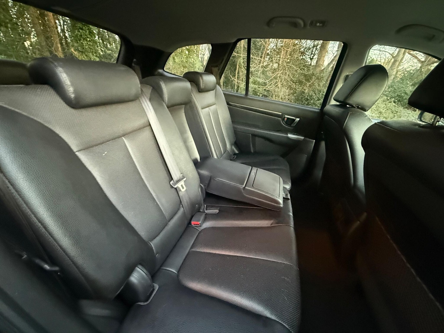 Used Hyundai Santa Fe 2012 for sale - 77202541: Photo 30