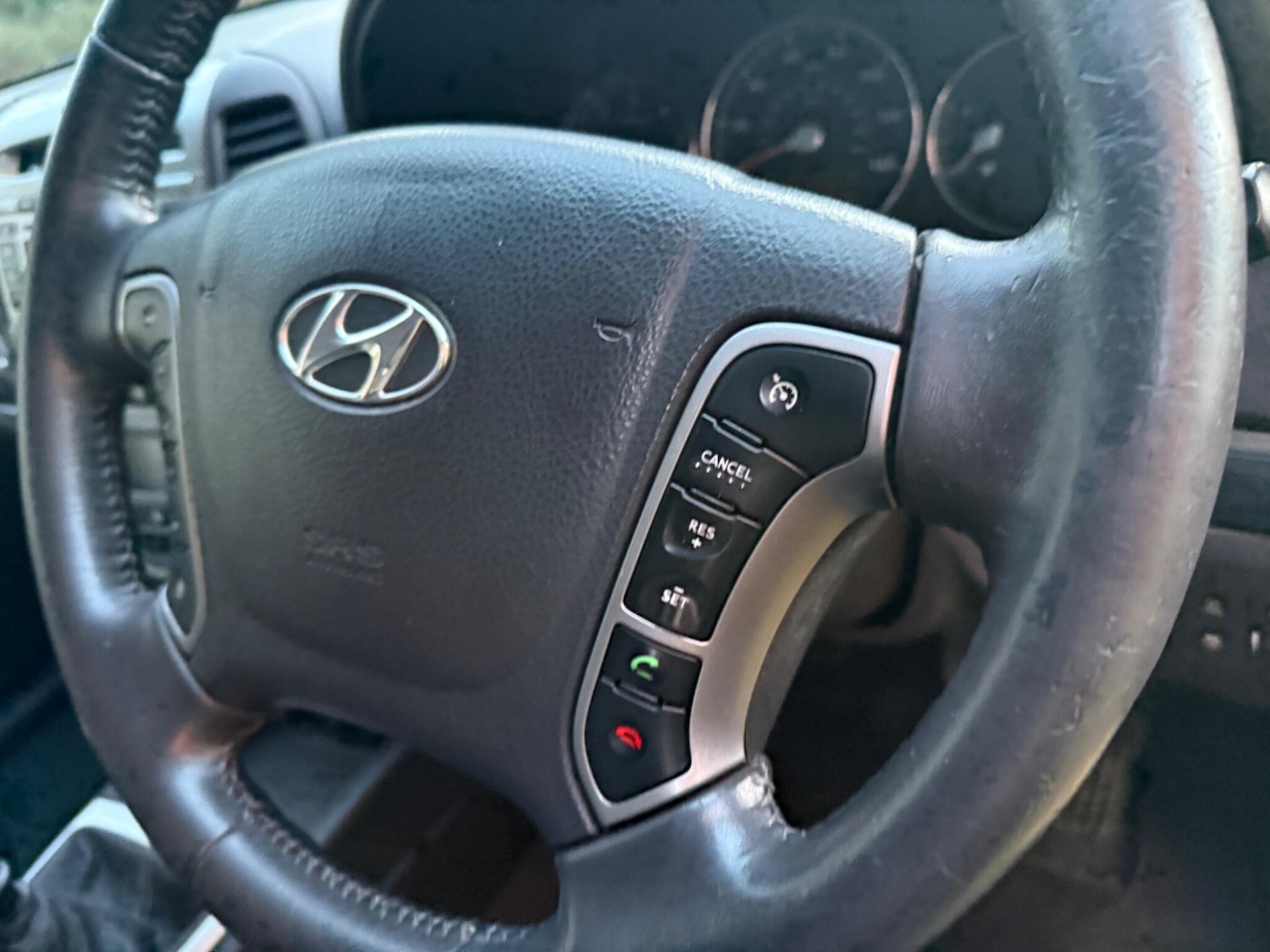 Used Hyundai Santa Fe 2012 for sale - 77202541: Photo 36