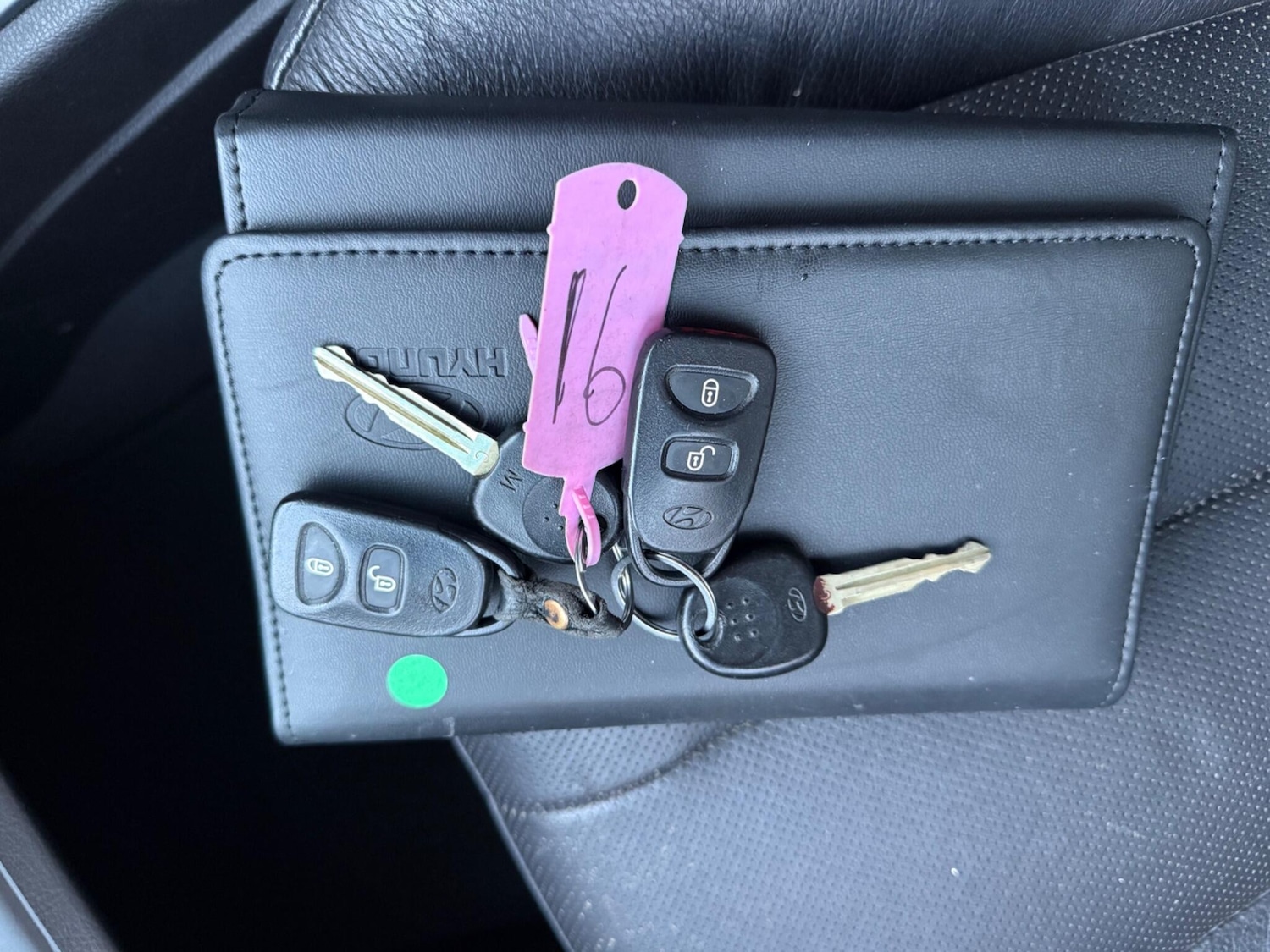 Used Hyundai Santa Fe 2012 for sale - 77202541: Photo 49