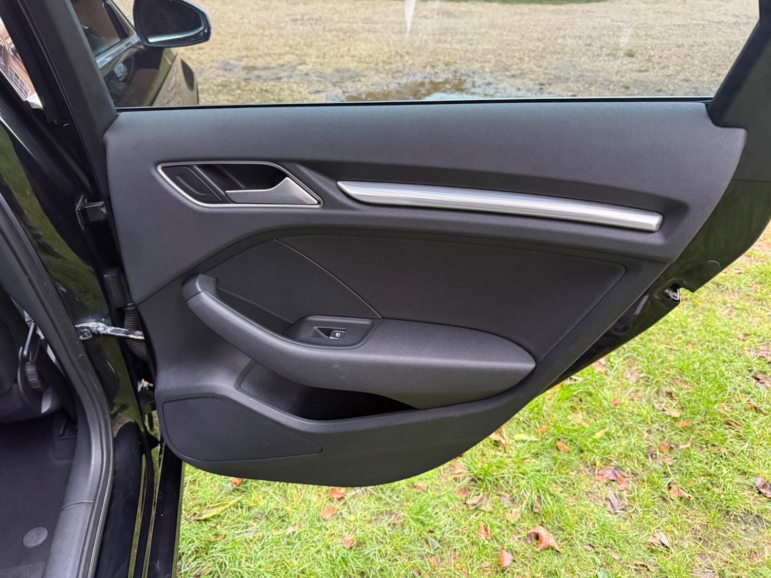 Used Audi A3 2017 for sale - 76994972: Photo 51