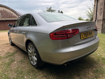 Used Audi A4 2015 for sale - 78613177: Photo