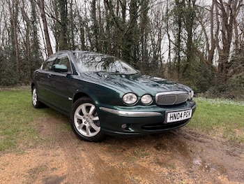 (04) - 2.1 V6 SE 4dr