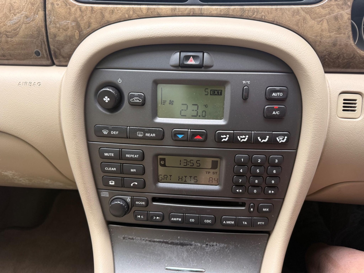 Used Jaguar X-Type 2004 for sale - 77612907: Photo 44