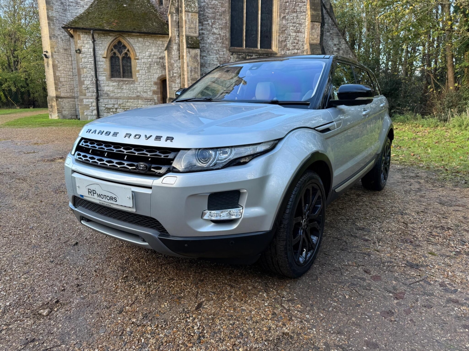 Used Land Rover Range Rover Evoque 2011 for sale - 76715119: Photo 11