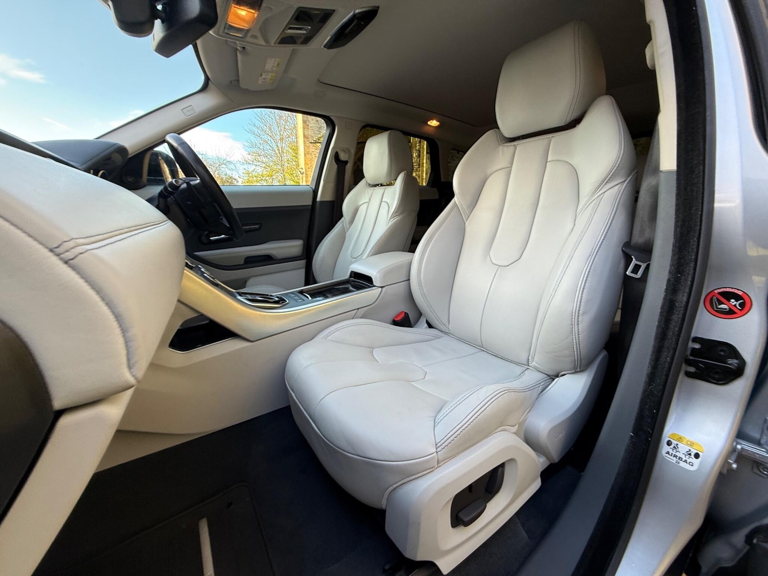 Used Land Rover Range Rover Evoque 2011 for sale - 76715119: Photo 27