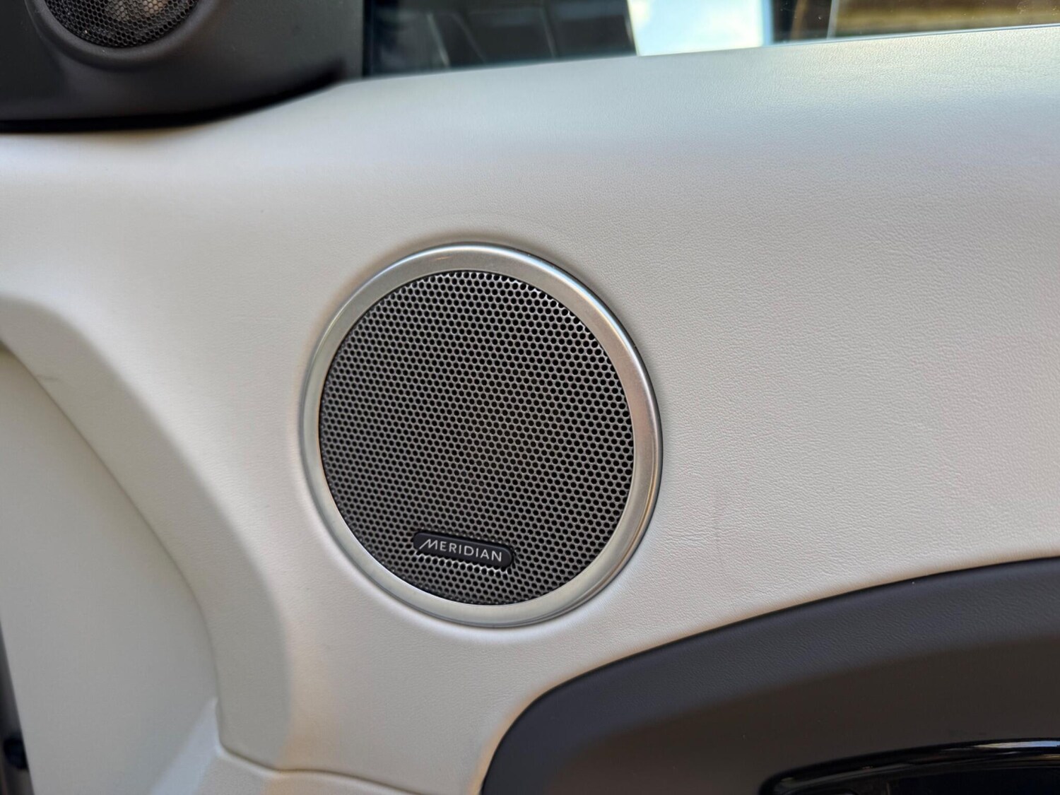 Used Land Rover Range Rover Evoque 2011 for sale - 76715119: Photo 44