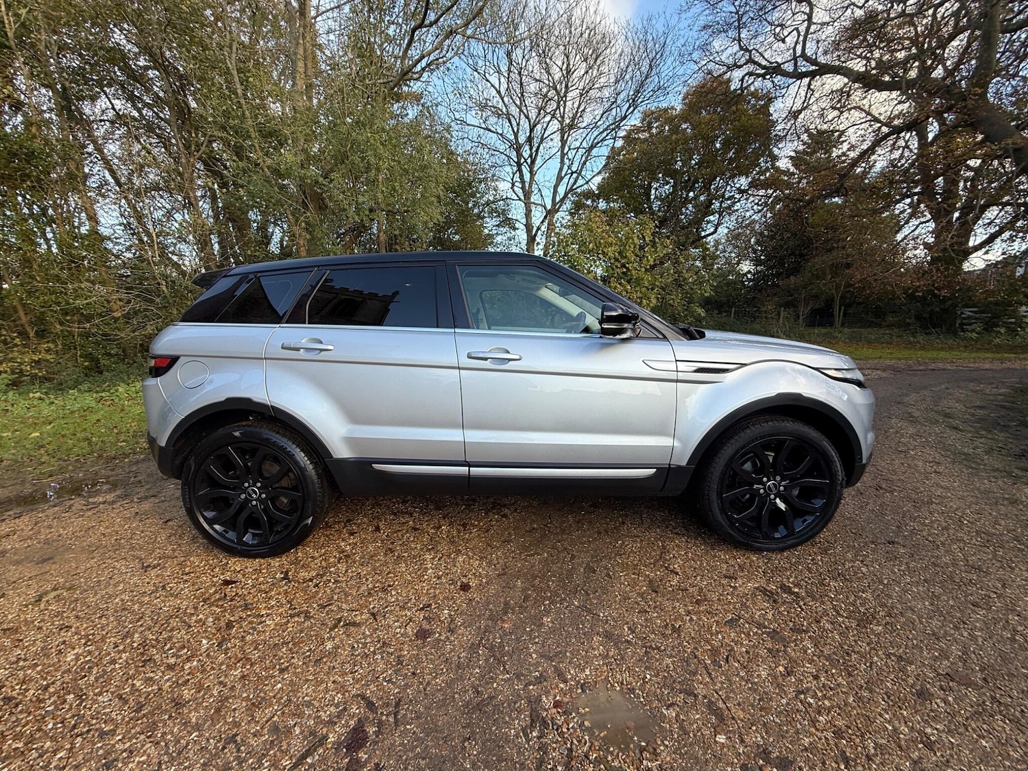 Used Land Rover Range Rover Evoque 2011 for sale - 76715119: Photo 5