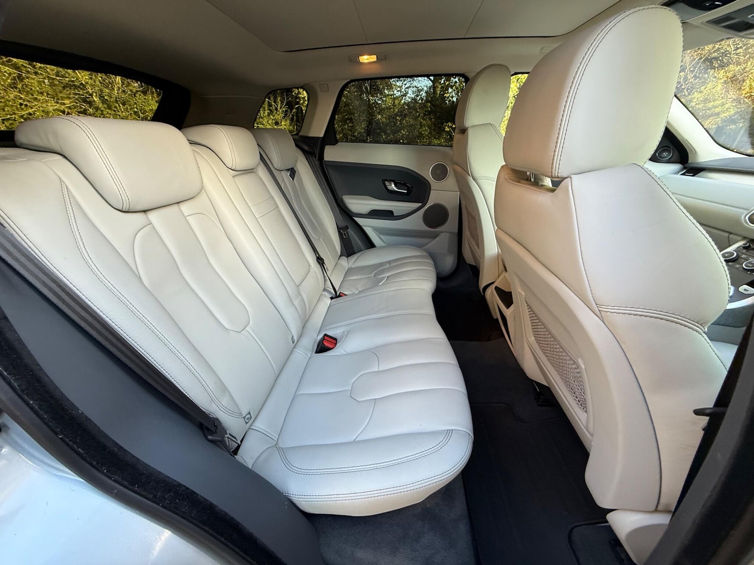 Used Land Rover Range Rover Evoque 2011 for sale - 76715119: Photo 65