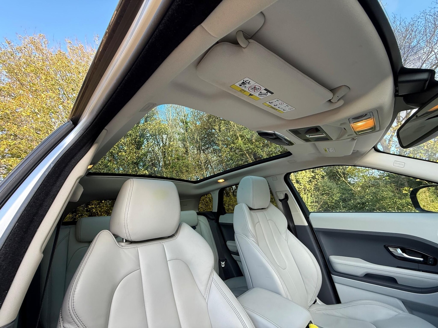 Used Land Rover Range Rover Evoque 2011 for sale - 76715119: Photo 69