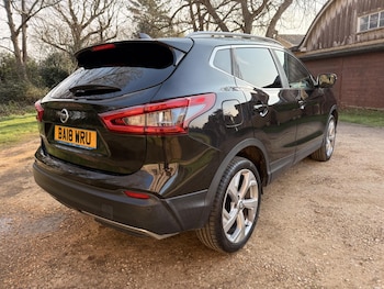 Used Nissan Qashqai 2018 for sale - 77969554: Photo