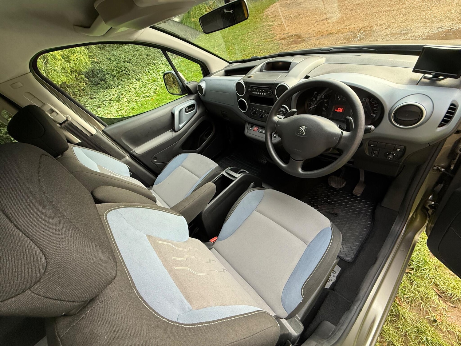 Used Peugeot Partner Tepee for sale - 76473402: Photo 18