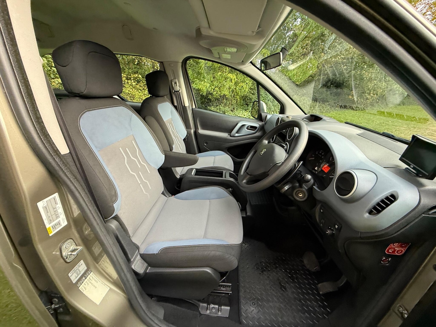 Used Peugeot Partner Tepee for sale - 76473402: Photo 19