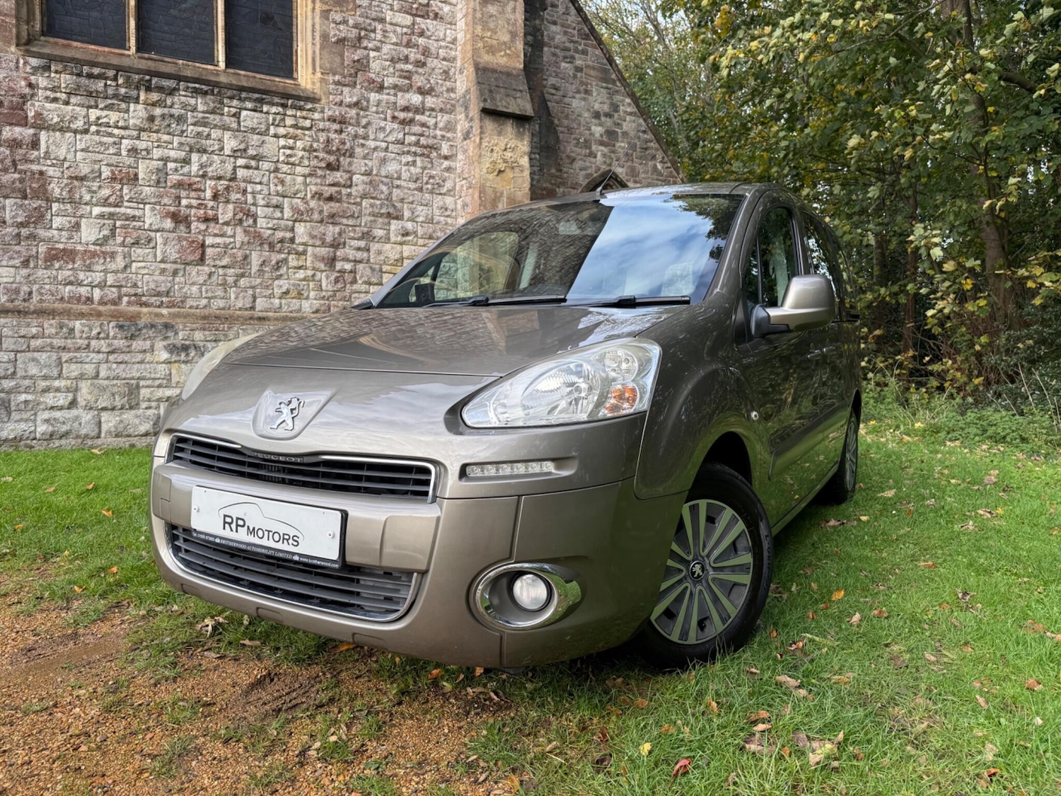 Used Peugeot Partner Tepee for sale - 76473402: Photo 2