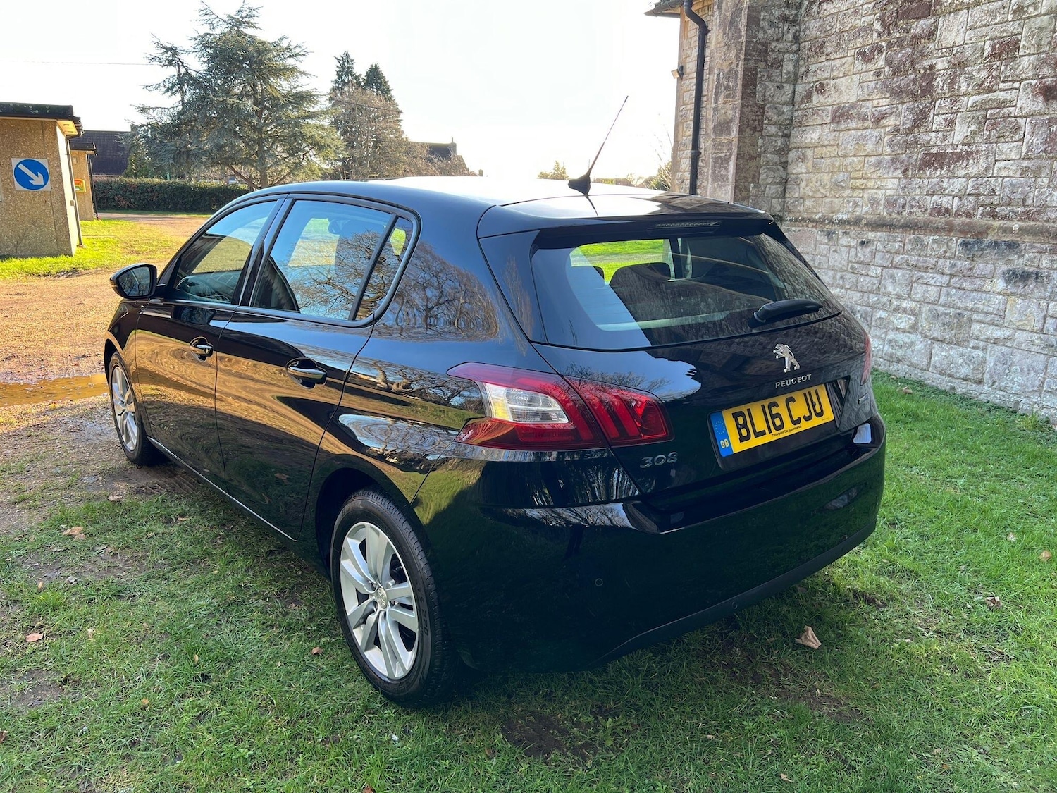 Used Peugeot 308 2016 for sale - 77156505: Photo 3