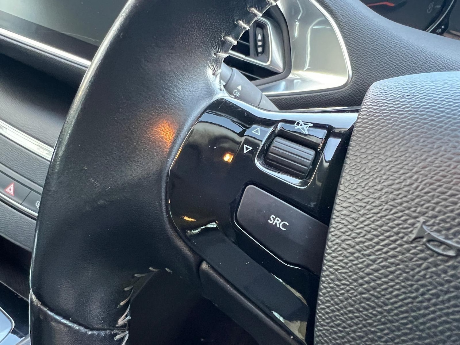 Used Peugeot 308 2016 for sale - 77156505: Photo 31