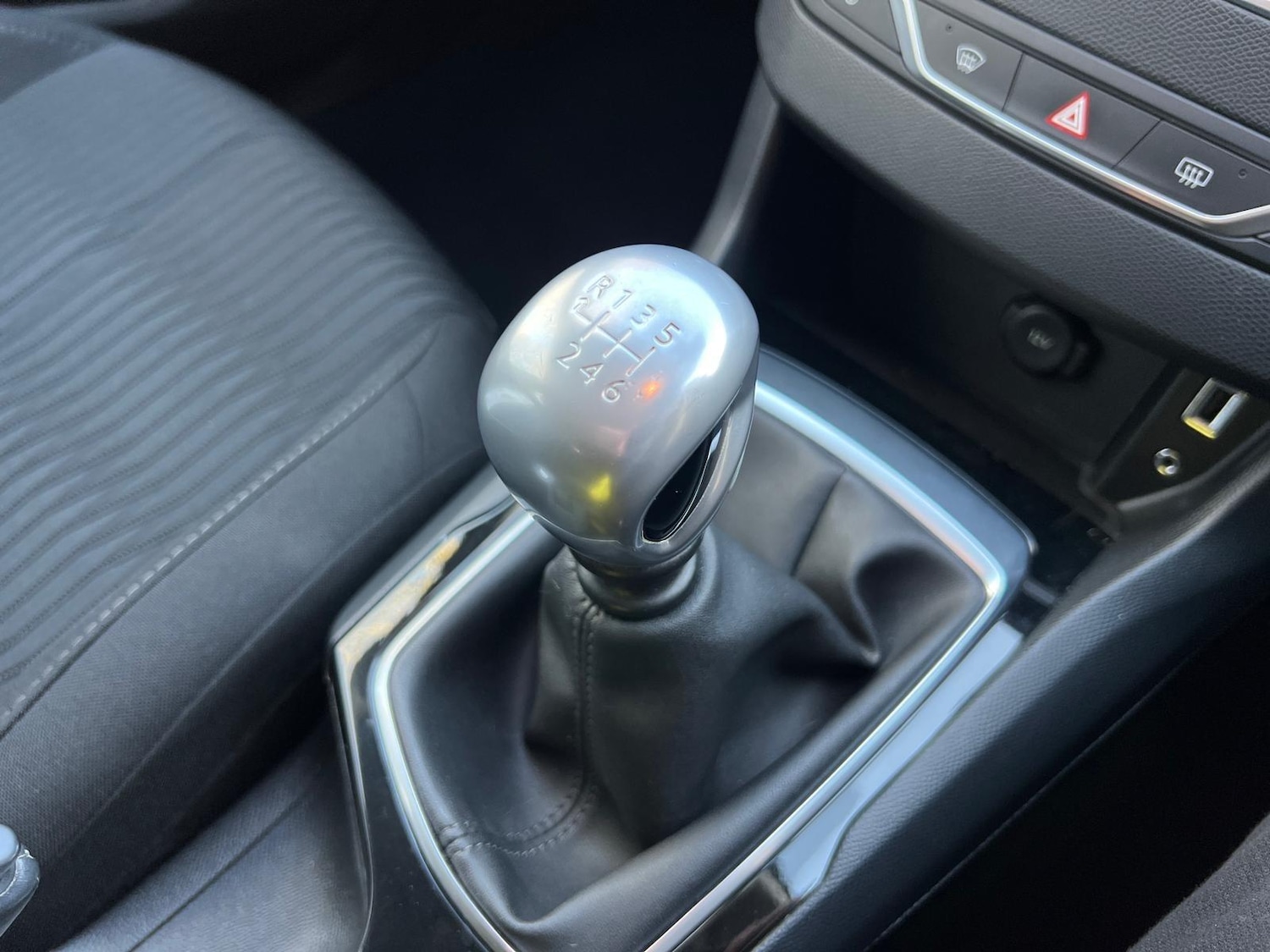 Used Peugeot 308 2016 for sale - 77156505: Photo 32