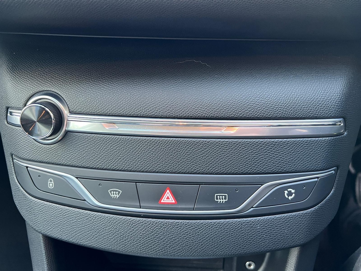 Used Peugeot 308 2016 for sale - 77156505: Photo 41