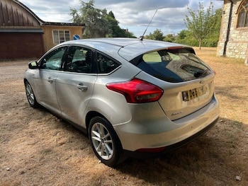 Used Ford Focus 2017 for sale - 79336896: Photo